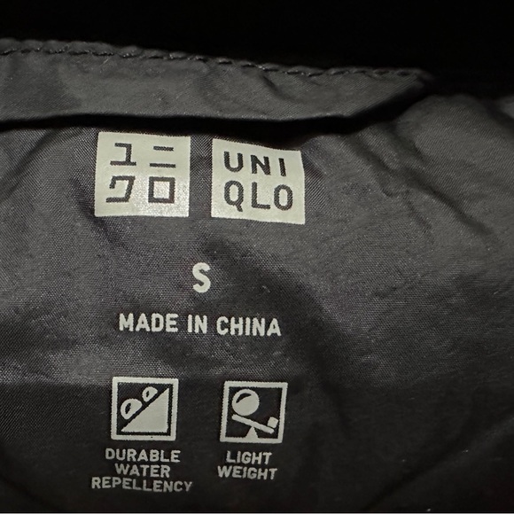 344 Uniqlo | NWOT Lightweight Down Puffer Vest – Green Octopus Patch (Size S) - Picture 8 of 14